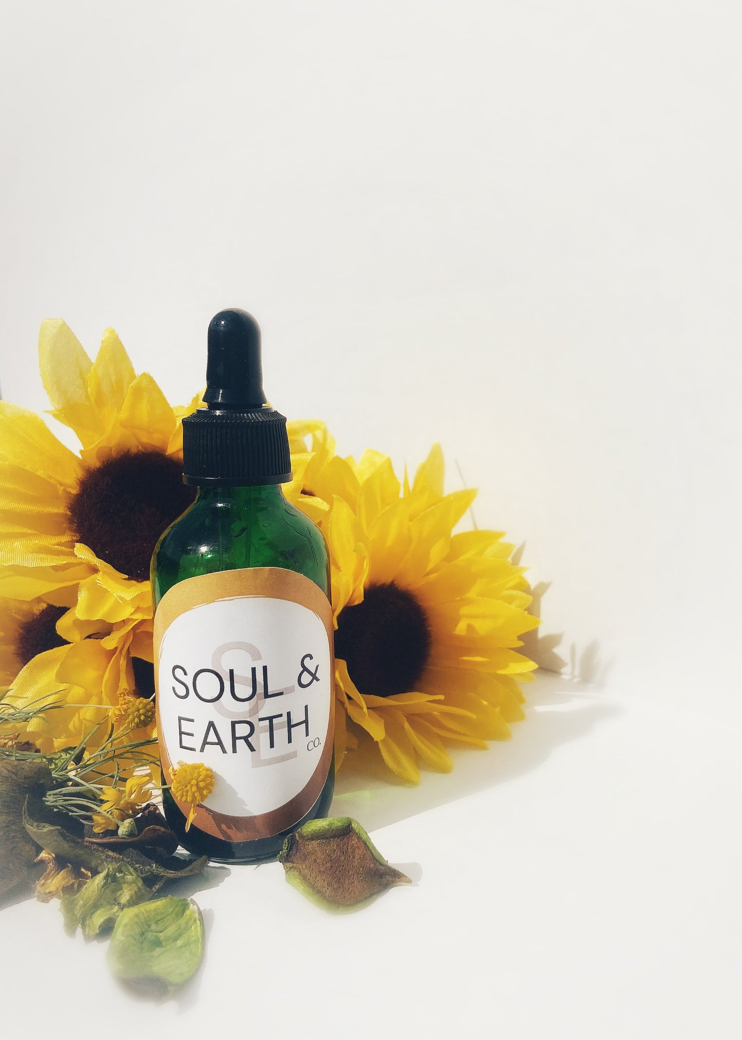 Its Golden Hair Growth Serum 2oz.