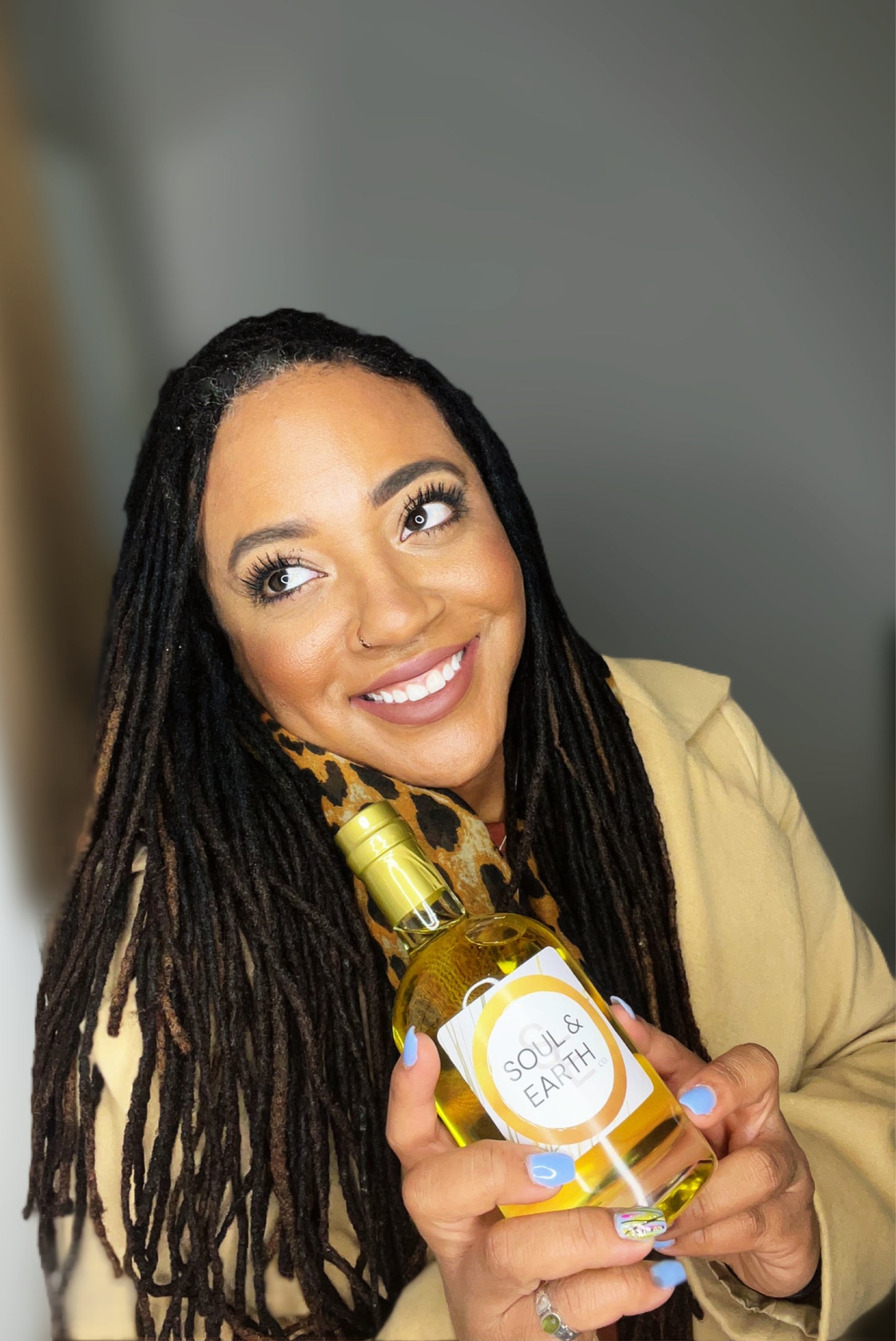 It’s Golden Jasmine Body Oil 12oz.